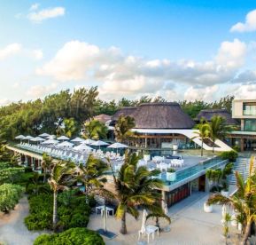 RADISSON BLU POSTE LAFAYETTE RESORT & SPA (Adults only)
