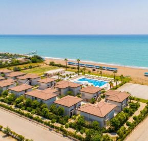 CRYSTAL BOUTIQUE BEACH RESORT (Adults Only)