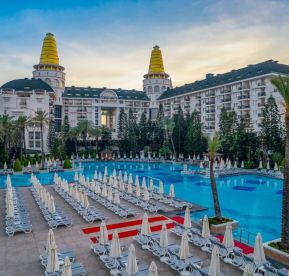 DELPHIN DIVA HOTEL