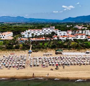 Marina Club
