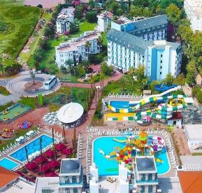 Club Aqua Plaza EXCLUSIVE