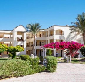 Regency Plaza Aquapark Resort